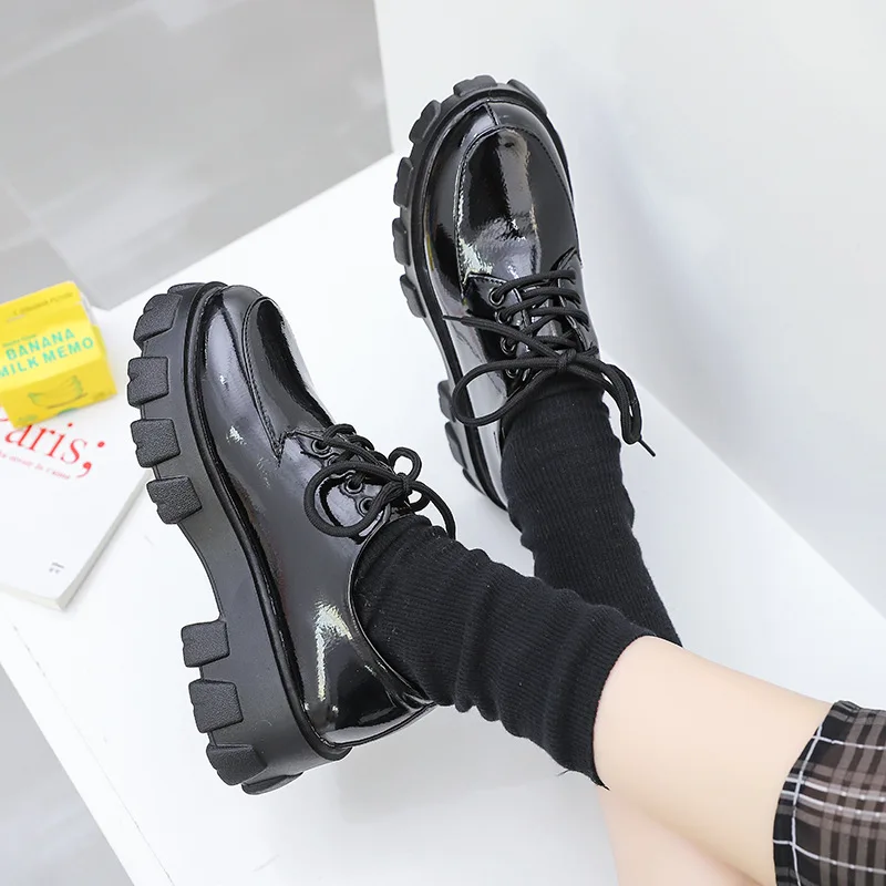 

Summer Shoes Ladies Female Footwear British Style Clogs Platform Oxfords Women's Casual Sneaker Round Toe All-Match 2019 Cross