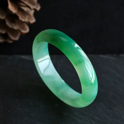 

Free Certificate Natural Burmese Emerald Green 54mm-61mm Bracelet Elegant Women's Bracelet Best Jewelry Gift