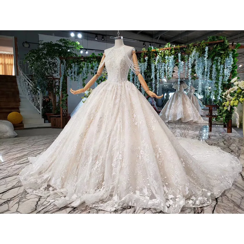 Bgw 2175ht Kant Trouwjurken Met Trein Speciale Halter Tassel Bead Off Shoulder Plus Size Bruidsjurken Vestido De Noiva boho Bgw 2175ht Kant Trouwjurken Met Trein Speciale Halter Tassel Bead Off Shoulder Plus Size Bruidsjurken Vestido De Noiva boho