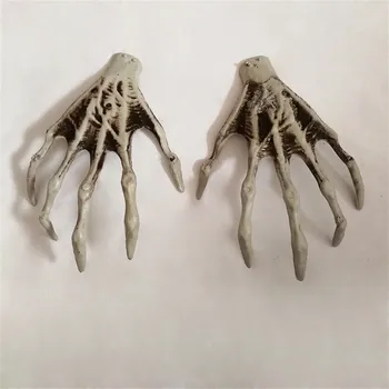 

Bloody Ghost Hands Party Accessories Halloween Prank Props Ghost's Bone Paw Terrible Chop Scary Body Parts Hunting House Decor