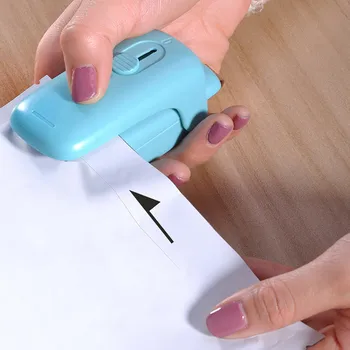 

2in 1 Mini Portable Handheld Heat Sealer for Plastic Sealing Bag Cutter Resealer Portable Handheld Heat Sealer Sealing Tools