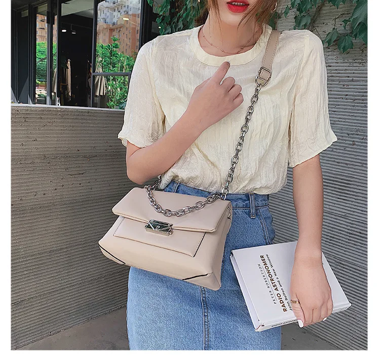 

Joker lock bag women 2019 new retro fashion chain bag soft shoulder Messenger bag small square bag tide