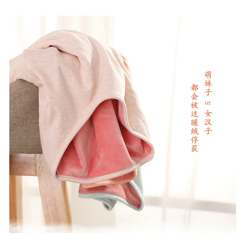 4640604415_869055070