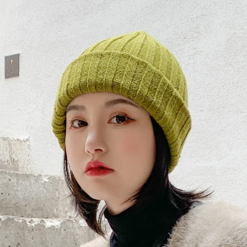 Женская однотонная Повседневная теплая вязаная шапка Skullies Beanies шапки бини женский корейский стиль Элегантный Красивая осенне-зимняя модная шапка
