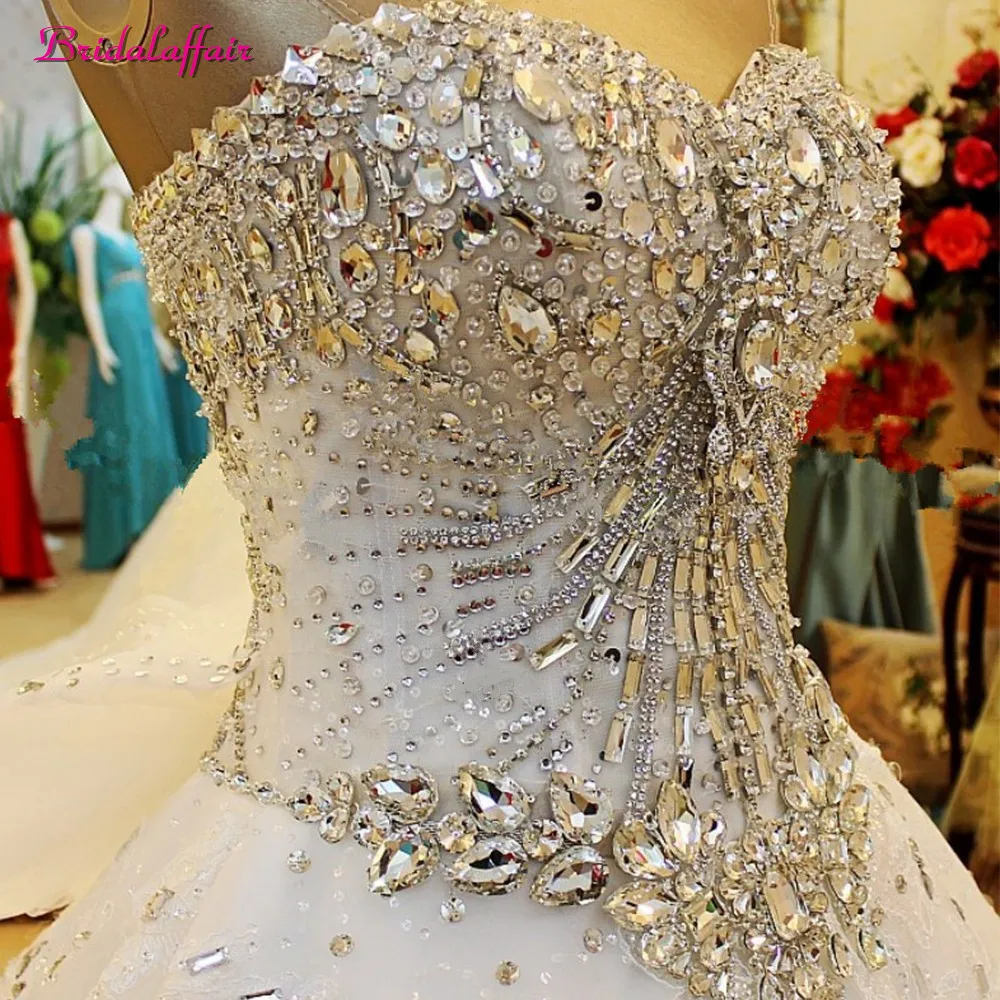 Luxury Pearls Wedding Dress a line Shiny Wedding Gown Sweetheart Corset Wedding Dresses 2020 Customized Plus Size Bridal Gown