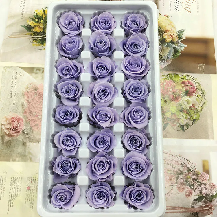 24 шт./кор. высокого качества вечные цветы цветок бессмертная роза 2 см диаметр подарок вечная жизнь цветок Материал Подарочная коробка уровень B - Цвет: light violet
