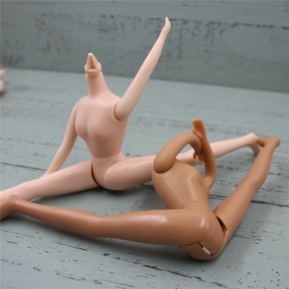 Neo Blythe Licca Doll Body with Regular Bendable Design 9