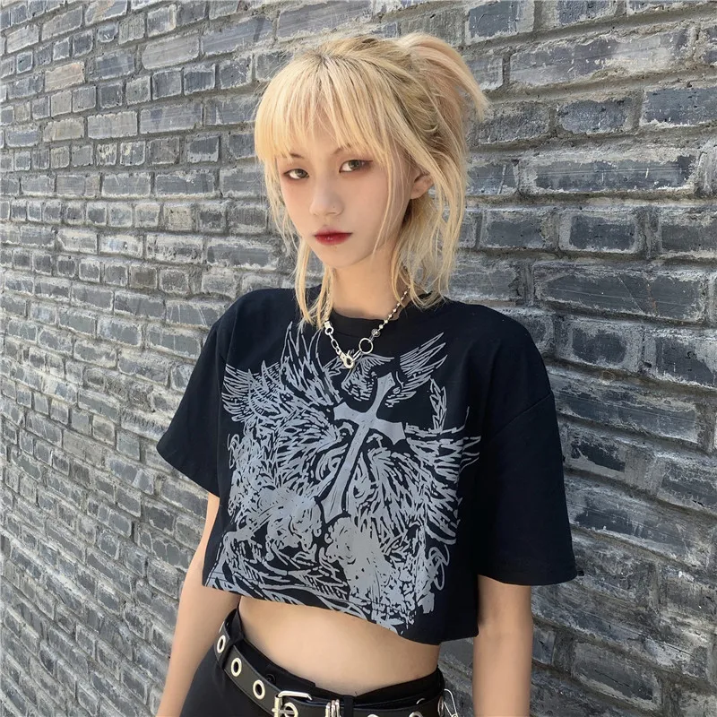 

Dark Harajuku Women Short Goth T-shirt 2020 Summer Lady Cool Cross Fashion Print O Neck Gothic Tshirt Basic Black White Gray Top