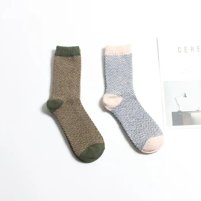 Men Winter Warm Thicken Breathable Comfortable Middle Tube Multicolor Casual Pack of Socks