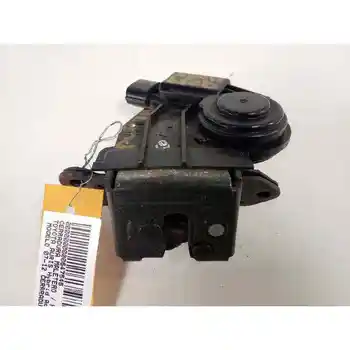 

TRUNK LOCK/PORTON TOYOTA AURIS