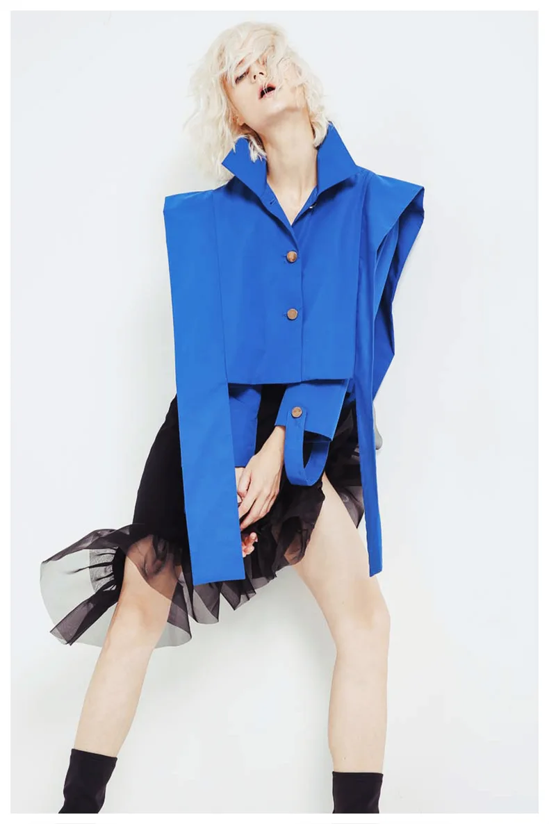 12176913745_1887677244