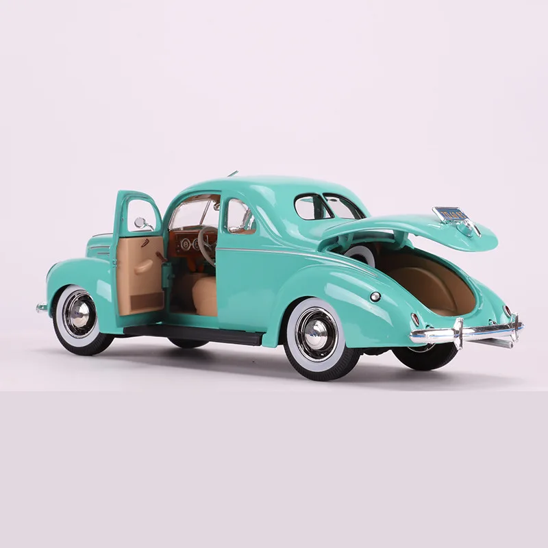 Maisto 1: 18 модель сплава Модель автомобиля 1939 Ford классическая модель автомобиля