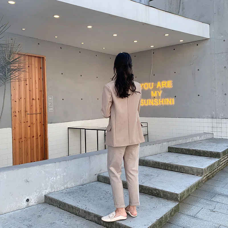 Elegant Double-breasted Women Blazer Notched Collar Work Style Female Suit Jacket Casual Brief Blazer Outerwear