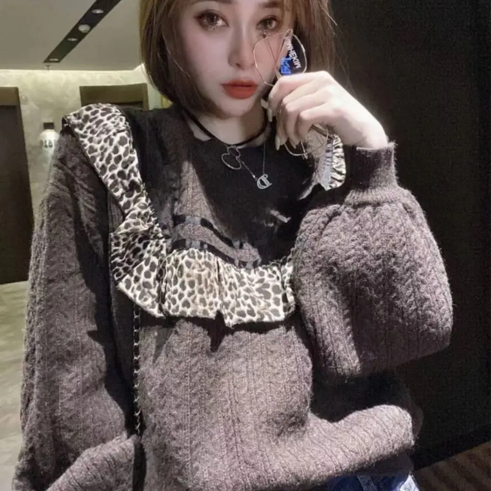 

2020 New Round Neck Lace flounced jacquard long sleeve thickened sweater for women