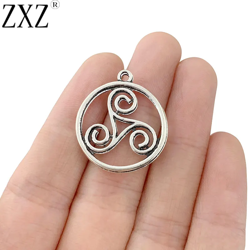 ZXZ 20pcs Tibetan Silver Celtic Knot Triskele Triskelion Triple Round Charms Pendants Beads Pagan Wiccan Double Sided