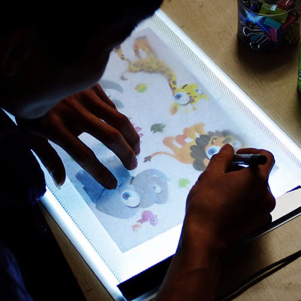LED Light Box Artist Thin Art Stencil Board Tracing Drawing Board Plat LED Drawing Board USB Powered A4 Copy Station