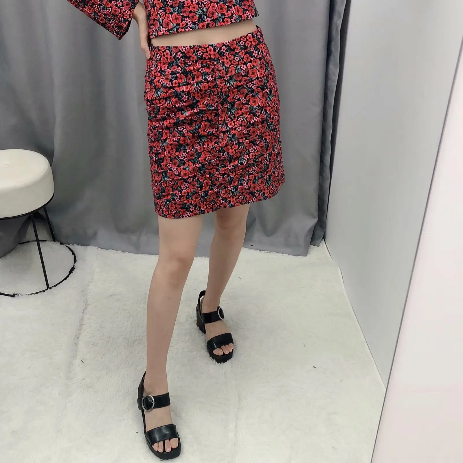

Europe And America WOMEN'S Dress French Vintage Flower Printed Pleated Mini Skirt High-waisted Sheath Short Skirt Zi Xia