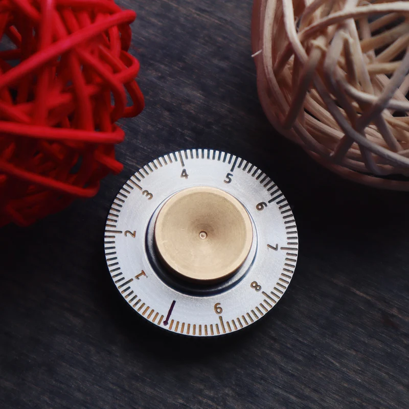 New Desk Antistress Fidget Spinner Toys Adult Scale Dial Metal Hand Spinner Gyroscope Children Antistress Stress Reliever Toy