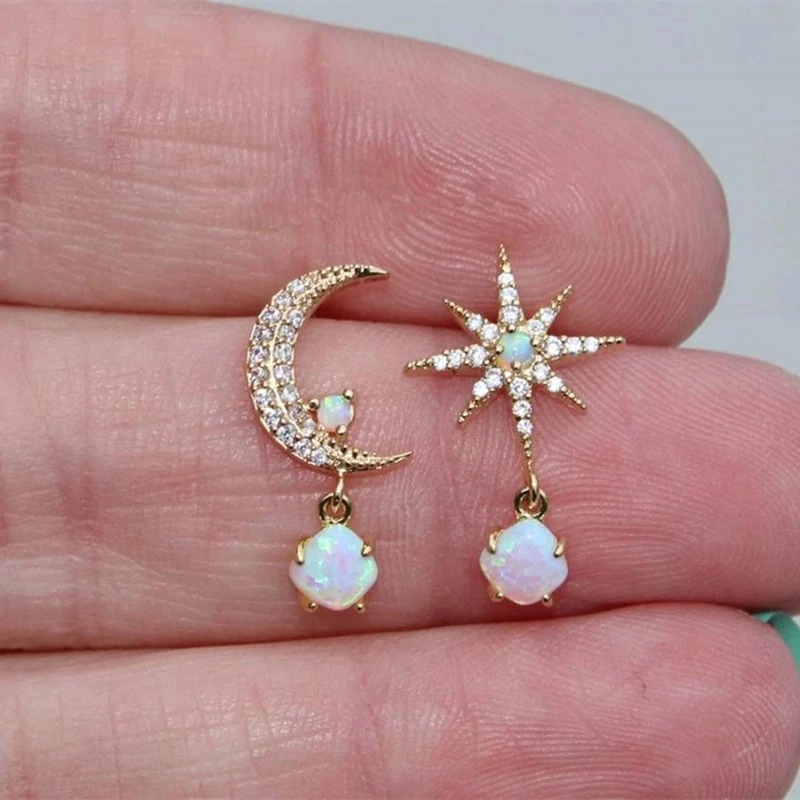 Tiny-Opal-Moon-Star-Earrings-Asymmetric-Gold-Star-White-Fire-Opal-Stud-Earring-Petite-Minimalist-Earrings.jpg_Q90.jpg_.webp (3)