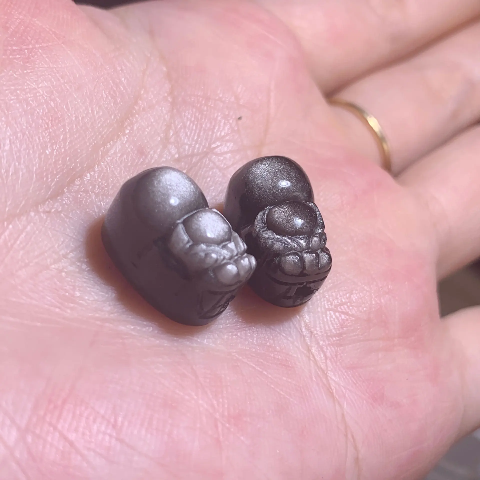 

10PCS Natural silver obsidian carved pixiu beads Natural Energy Gem DIY Accessories for necklace Bracelet jewelry making