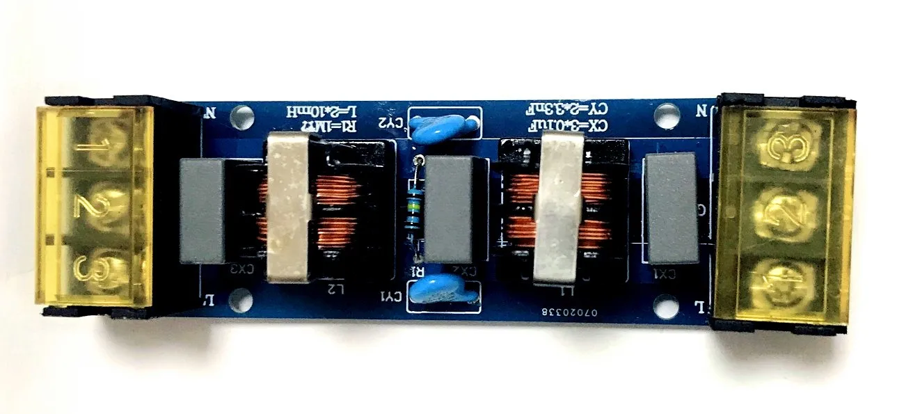 

6A 25A EMI Filter Audio Power Filter Power Purifier 50 / 60Hz AC Thickened Copper Foil