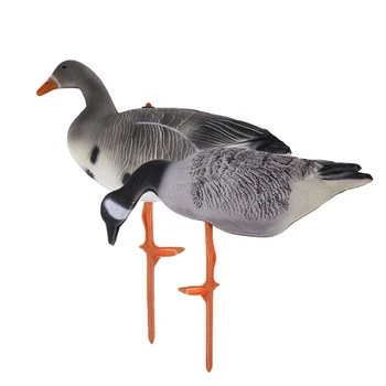 

2 Pieces Lifelike Goose Decoys Decoying Garden Decors Grass Decors Scarecrow