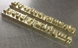 Lowercase letters Латунные гибкие буквы, гравировальная форма с ЧПУ, форма персонажа, горячее тиснение фольгой алфавита - Цвет: Lowercase letters