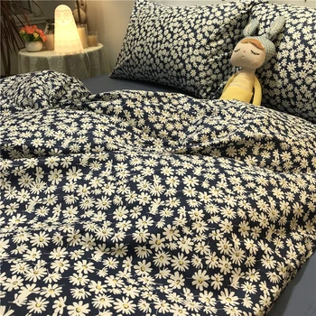 

Bed Sheet Retro Dark Blue Small Daisy Four-piece Cotton Pure White Chrysanthemum Quilt Cover Bed Floral Garden Style Printed