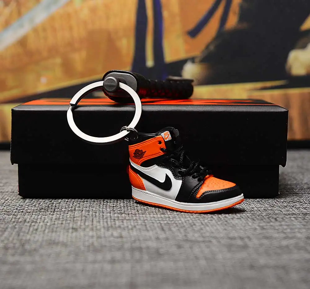 a shoe w rope Дропшиппинг aj1 offwhite Chicago Unc брелок в виде кроссовка Air Jordan 1 3D мини-кроссовки запатентованный спортивный обувной брелок с кроссовком - Цвет: a shoe w rope