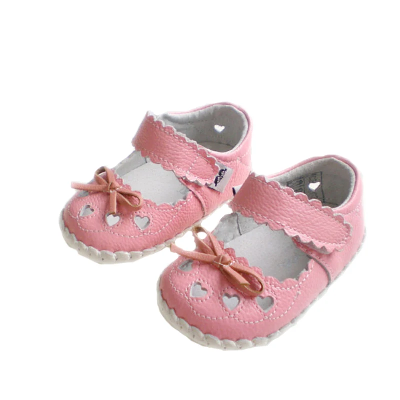 Летняя детская обувь с мягкой нескользящей подошвой; обувь для малышей из воловьей кожи; обувь для маленьких девочек; обувь для малышей с ажурным узором; цвет розовый; обувь для мальчиков