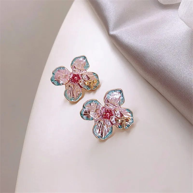 13066230462_1250376837