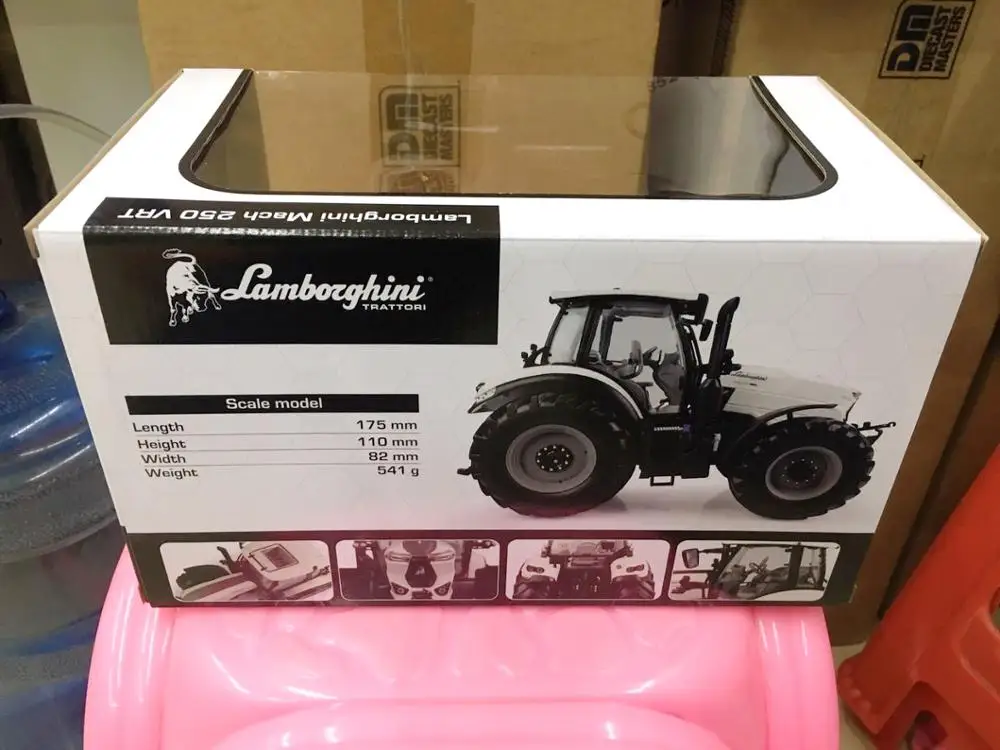 Универсальный хобби 1/32 Lamborghini Mach 250 VRT трактор литья под давлением модель UH5321