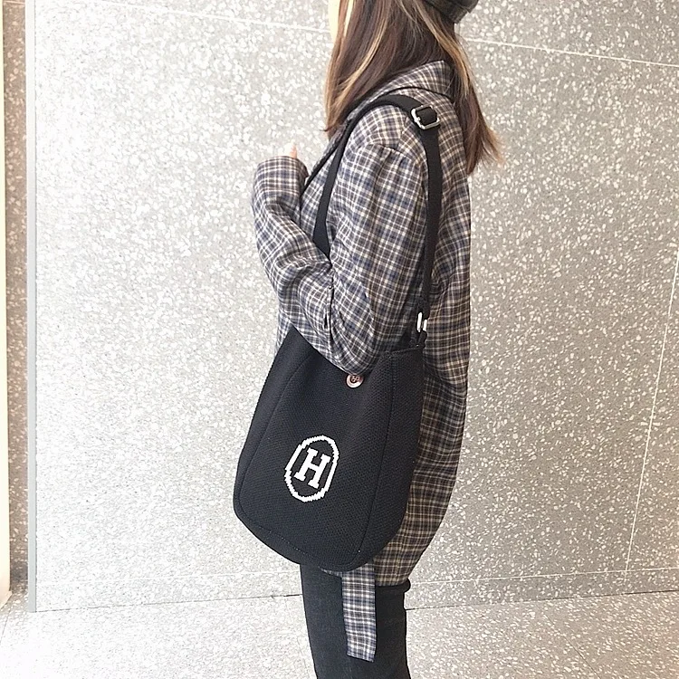 

WOMEN'S Bag Autumn And Winter Versatile Glorious Handbag Elegant INS Laziness-Style H Lettered Simple Yarn Knitted Bag