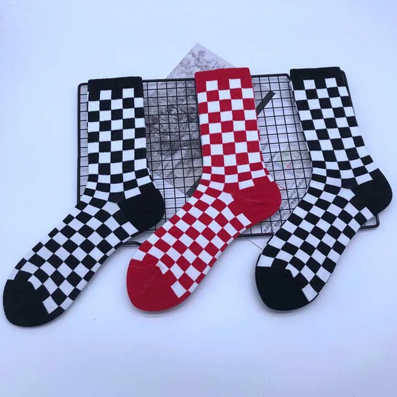 Модные короткие хлопковые носки средней длины для осени и зимы женские сетчатые