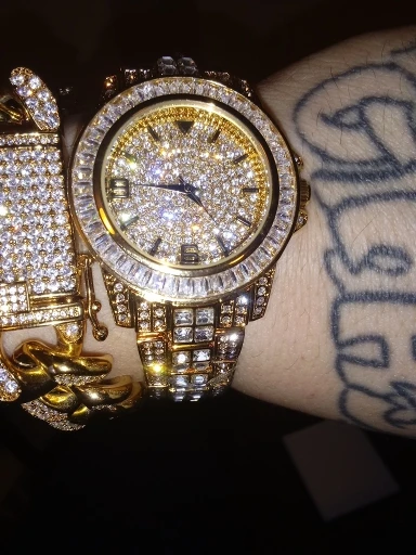 UTB8N9erIBahduJk43Jaq6zM8FXaw