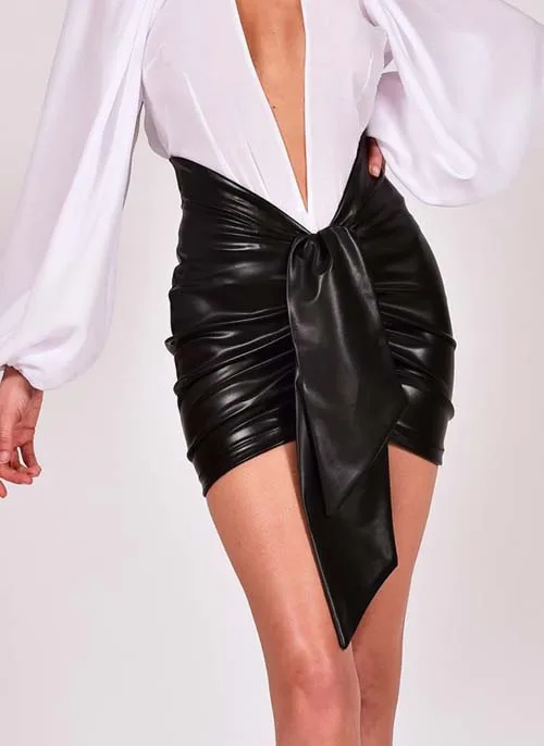 Black Leather Блестящая юбка в цветочек с высокой талией, роскошная повседневная одежда, Клубные юбки для вечеринок, женская модная Милая юбка с коротким низом спереди - Цвет: Black Leather