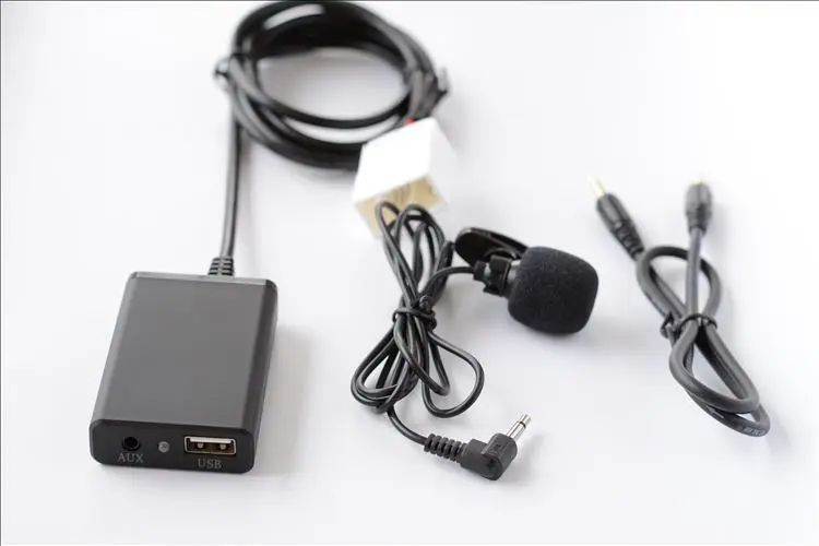 

Digital Music Changer Car Audio Interface for Honda Goldwing GL1800 MP3 USB SD AUX Bluetooth adapter