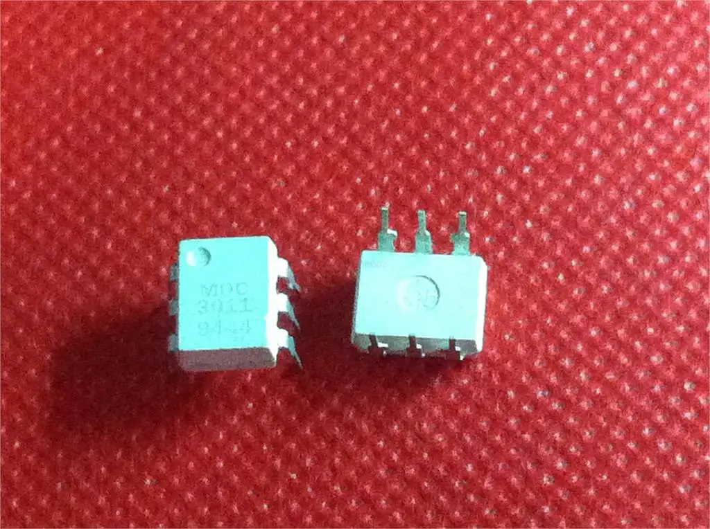 10 шт./лот MOC3011 DIP-6 IC в наличии