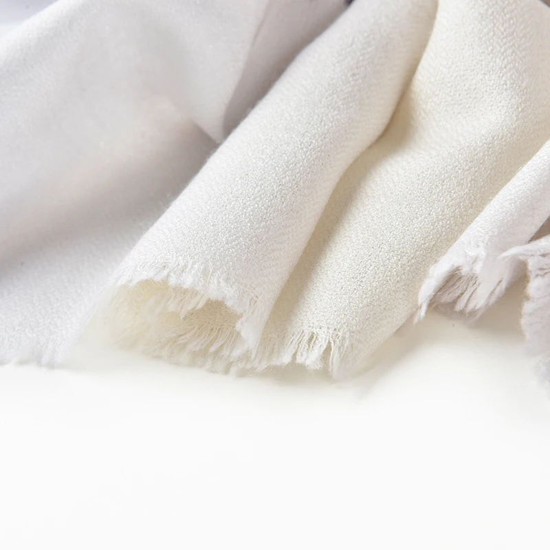 Цветочная вышивка шерстяной шарф для женщин зима осень Шали Обертывания для дам теплые модные шарфы пашмины палантины шарфы
