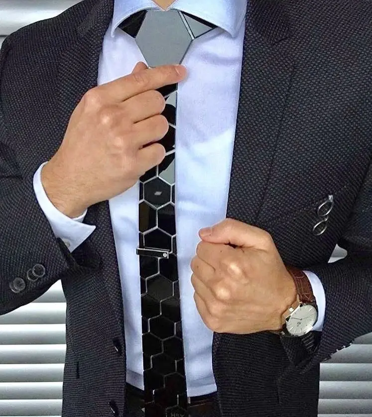 Рисунок 5 - Галстуки мужские