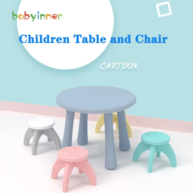 kids table and stools