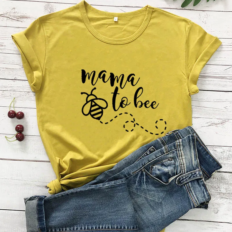 Mama To Bee Pregnancy Announcement T-Shirt