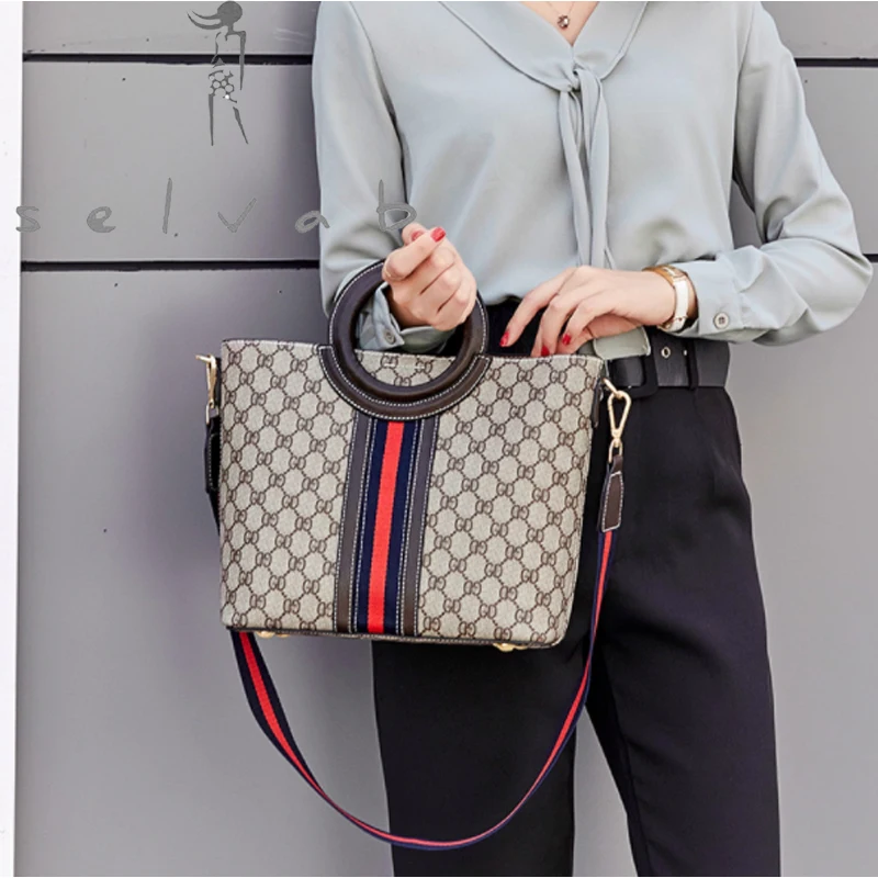 

Messenger bag 2019 new autumn and winter Korean fashion bucket bag casual atmosphere shoulder bag luxury handbag designer