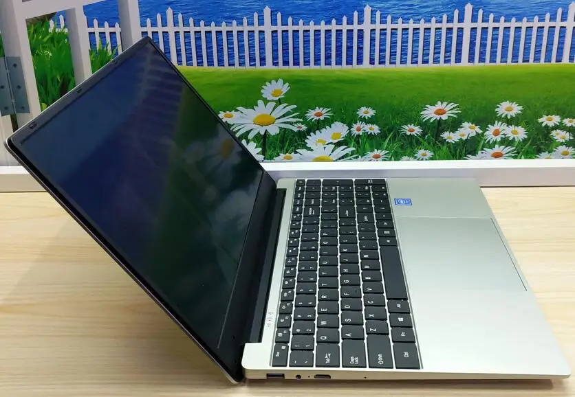 Pipo 15 6 дюймов Intel четырехъядерный процессор 8 Гб 256 ГБ SSD Windows 10 Бесплатный ноутбук