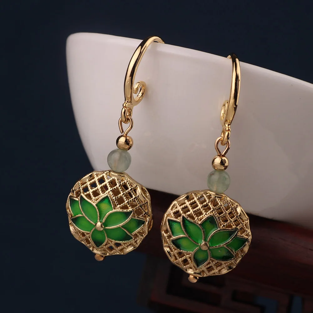 New retro cloisonne short earrings spring and summer style Exquisite green high class for women | Украшения и аксессуары