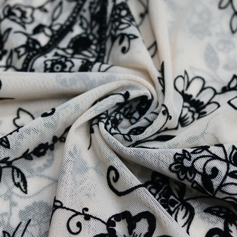 Нейлоновая спандексовая 4 сторонняя тянущаяся мощная сетчатая ниспадающая ткань