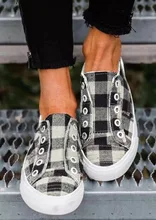 Women's Canvas Shoes Plaid slip-on Round Toe Flat Sneakers Teenagers Girls Outdoor Footware