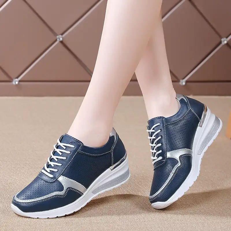 Scarpe da ginnastica con tacco alto Clearance