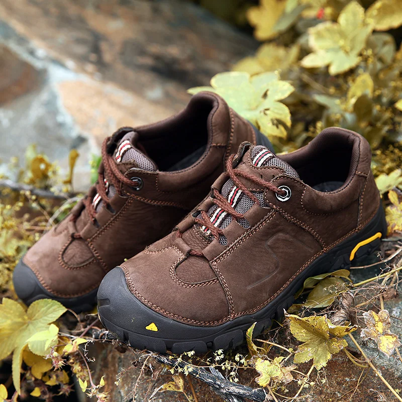 Классические мужские ботинки золотистого цвета из натуральной кожи тактическая