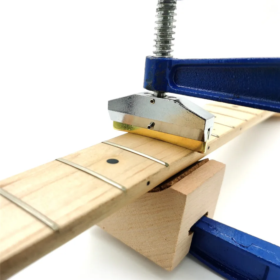 

Electric Guitar Bass Luthier Tools + Gaskets Made of Metal and Wood for Easy and Safe Installation of Musical Instruments
